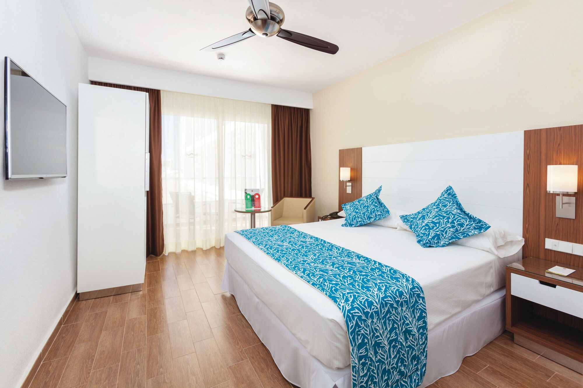 Standard, Double Bed, Balcony