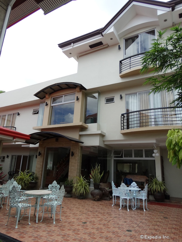 Harbour Gardens Tourist Inn 1/46