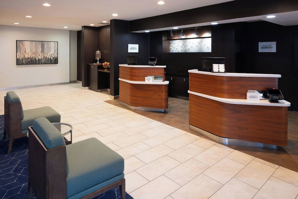 Courtyard By Marriott Burlington Williston 7/65