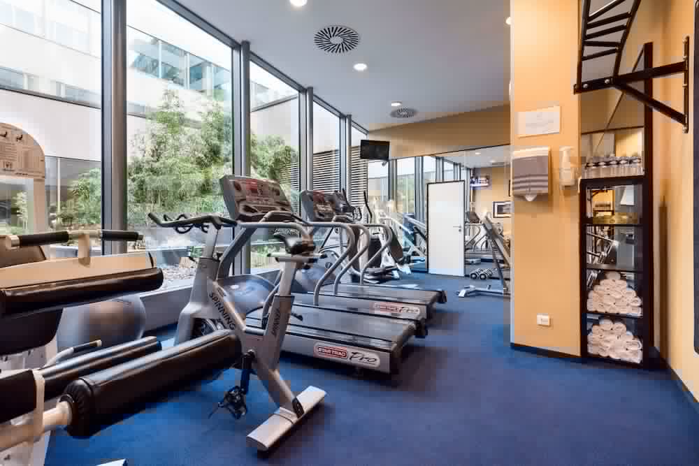 Courtyard By Marriott Prague City 23/54