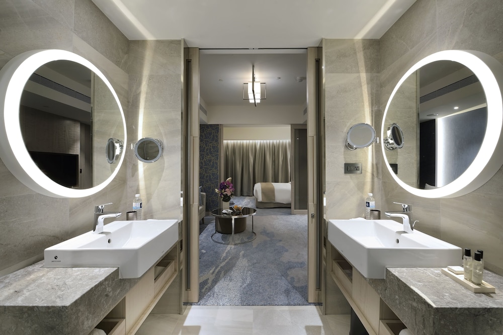 جناح جونيور بسرير كوين، Caesar Park Hotel Banqiao 2/2