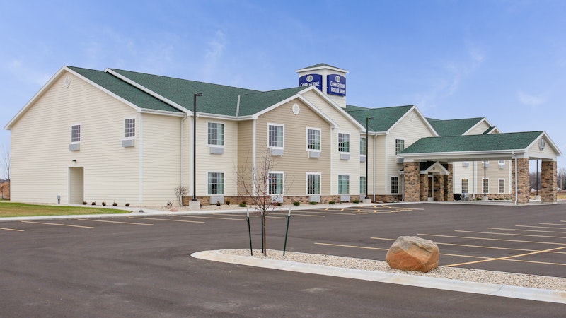 Cobblestone Hotel & Suites - Pulaski 57/62