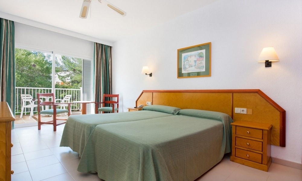 Hotel Cala Romantica 27/65