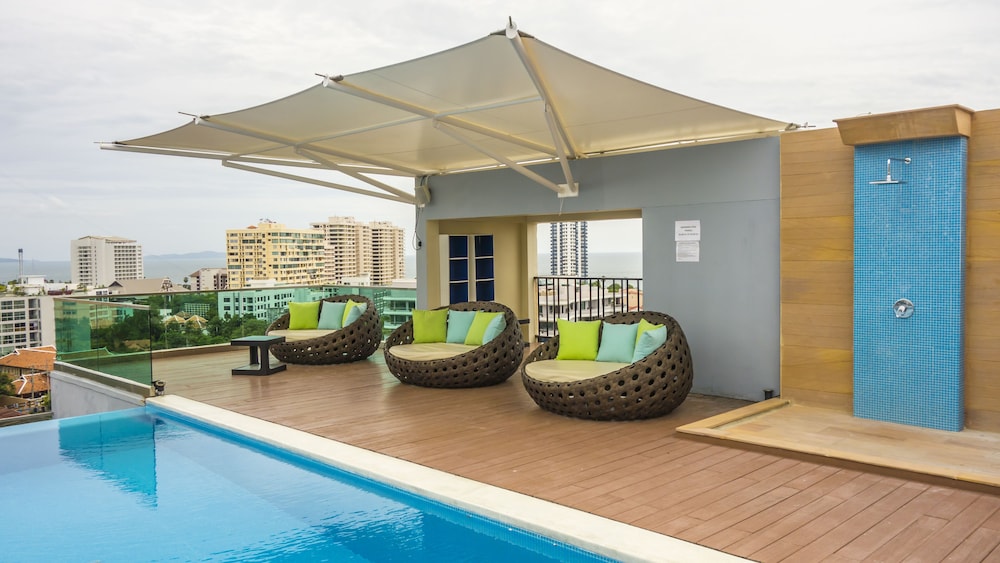 Unique Regency Hotel Pattaya 47/59