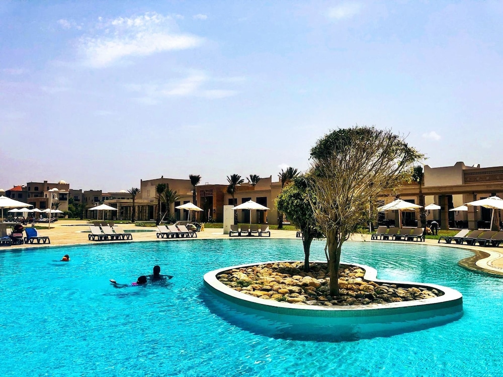 Oasis Atlantico Blue Pearl Beach And Spa 32/35