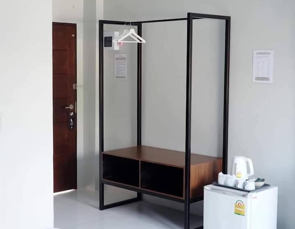 Thezen Hotel 15/19