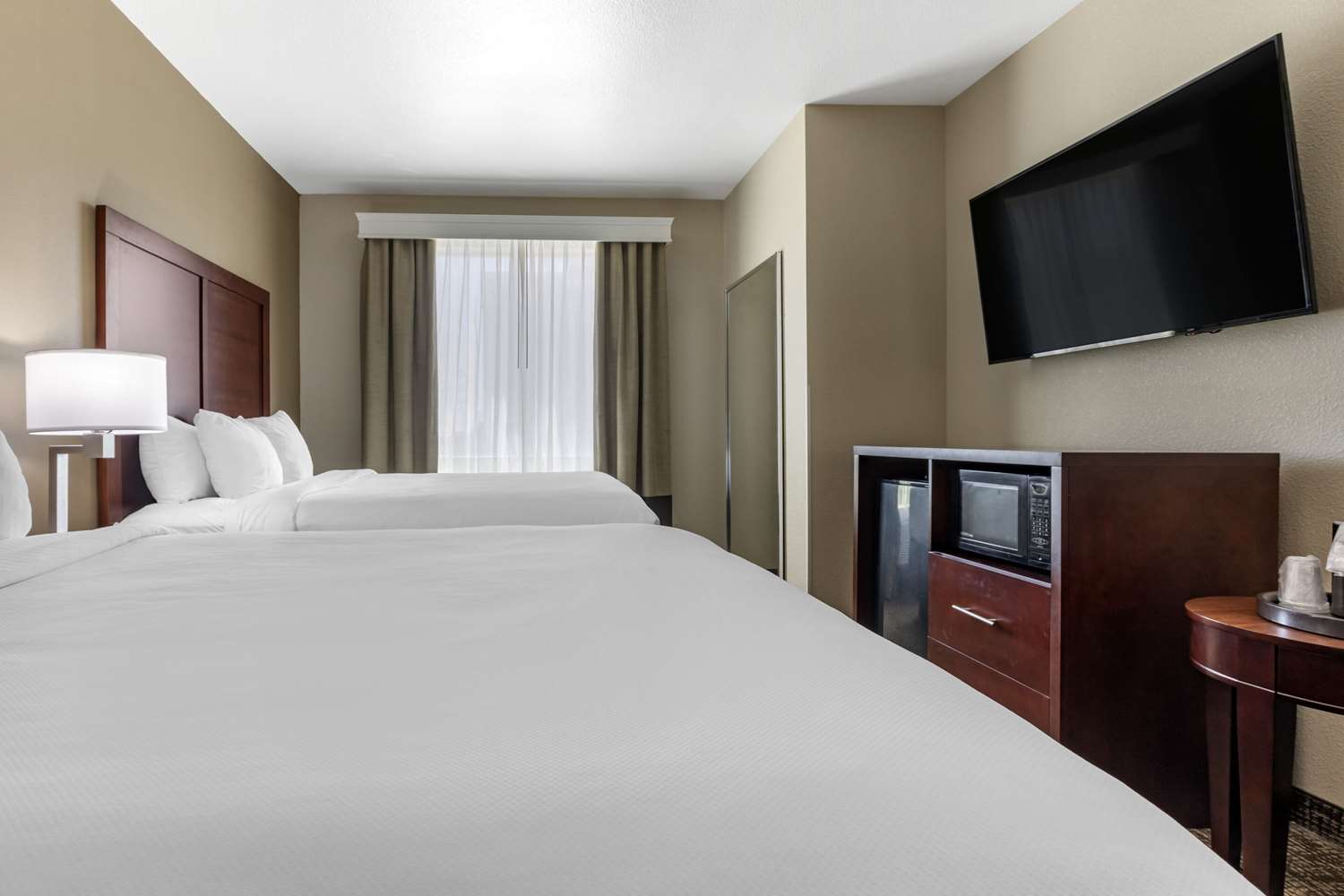 SUITE, 2 QUEEN BEDS