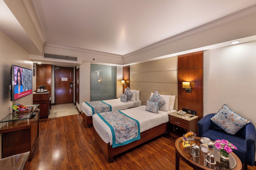 Lords Plaza Jaipur 9/42