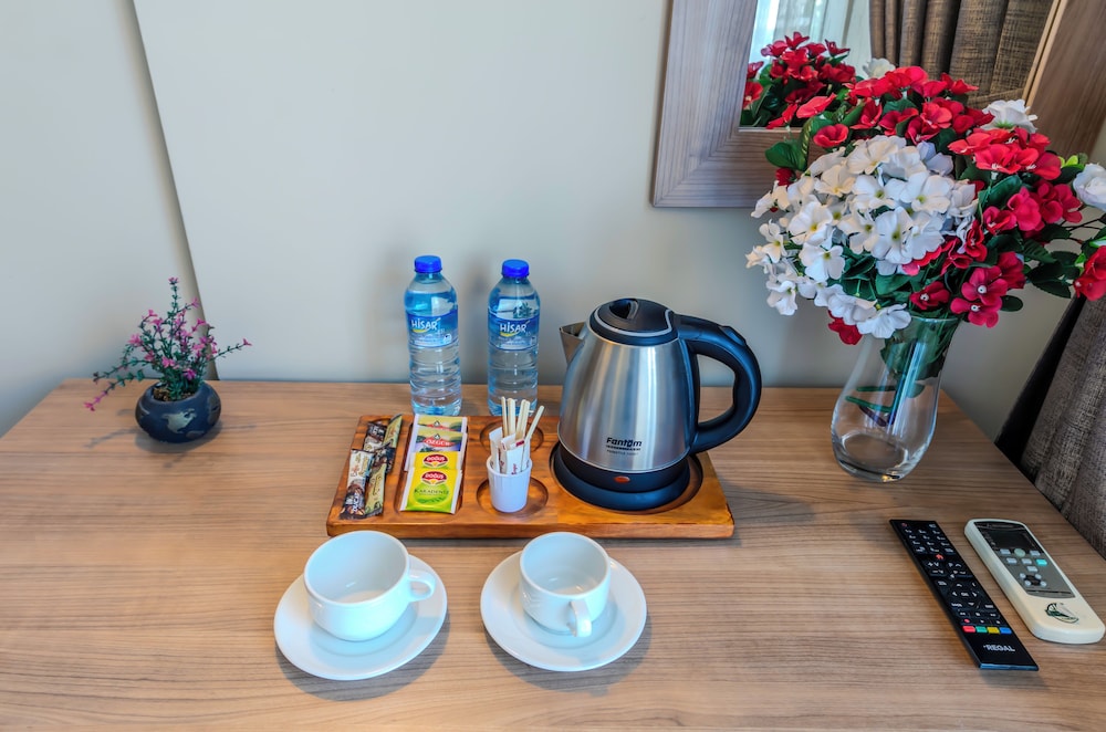 Sultan Hamit Hotel 47/57