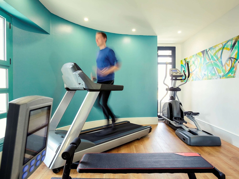 Mercure Paris Saint-Ouen 23/49