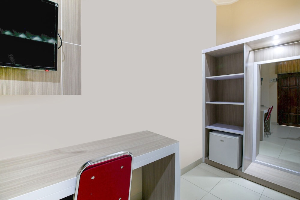 OYO 2320 Hotel Charvita 15/21