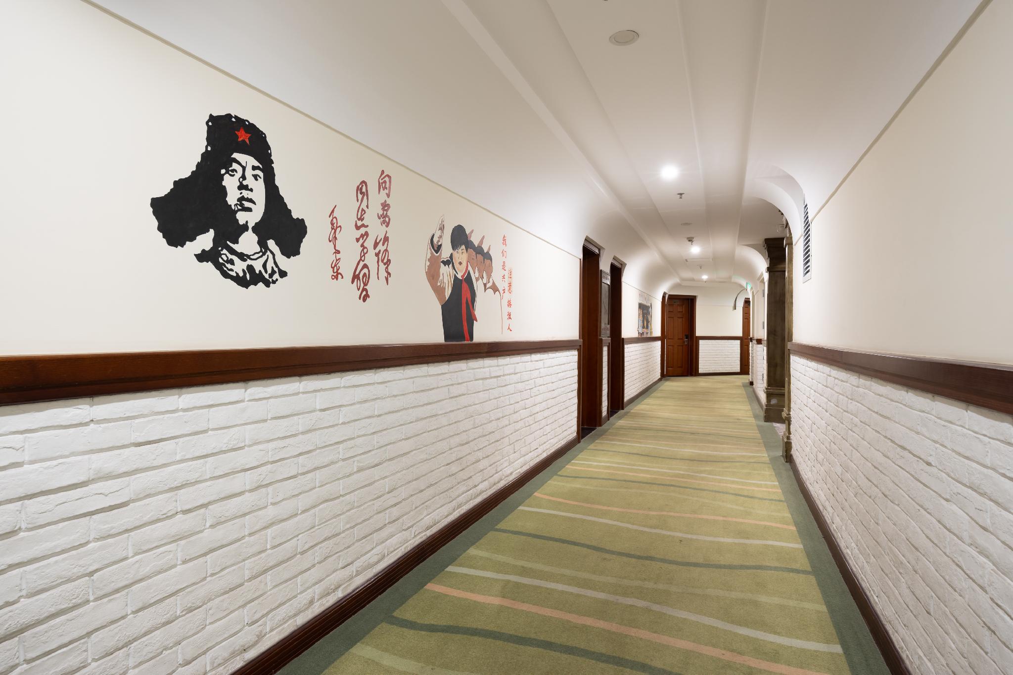 Nostalgia Hotel Zhangjiakou Culture Square North Railway Station 32/38