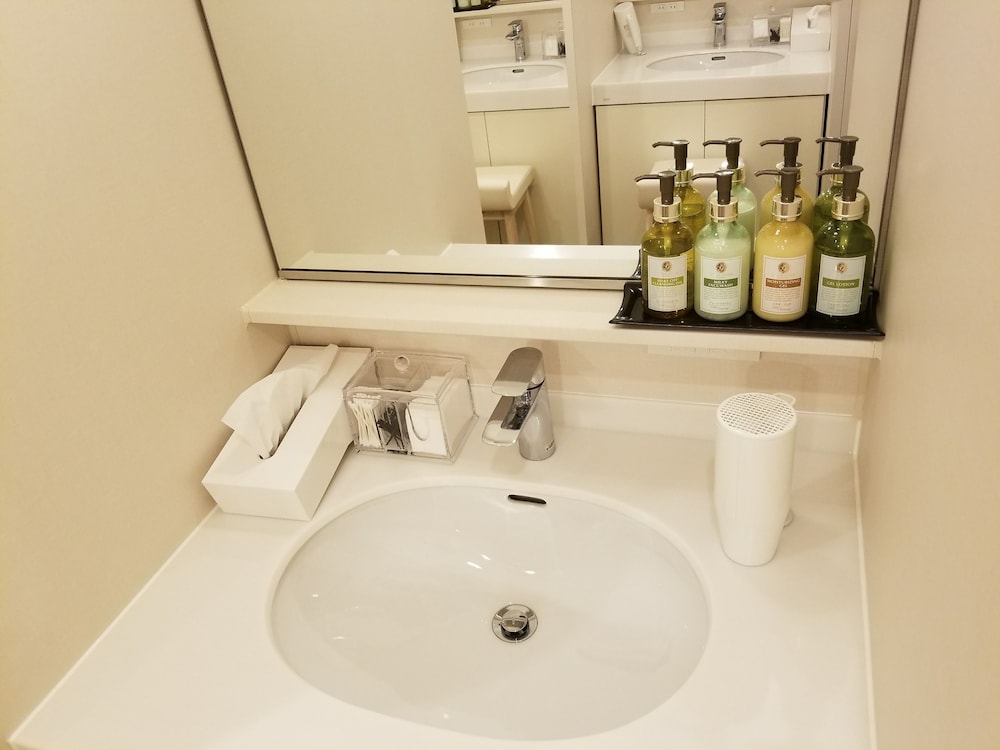 Glansit Akihabara Comfort Capsule Hotel 17/22