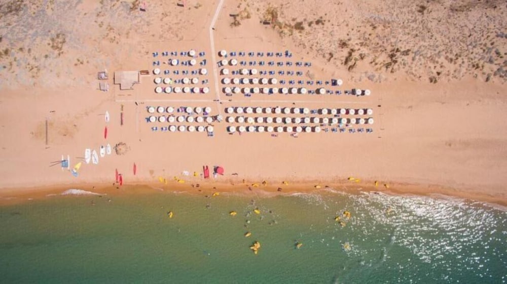 Paradise Beach 38/50