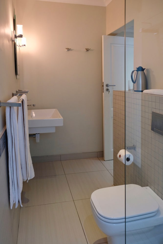 Gardenview Guest House 45/49