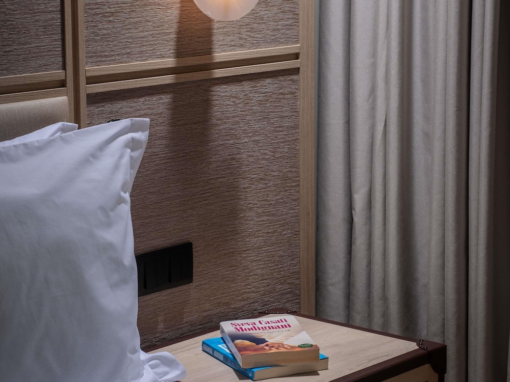 Mercure Ponta Delgada Azores 32/50