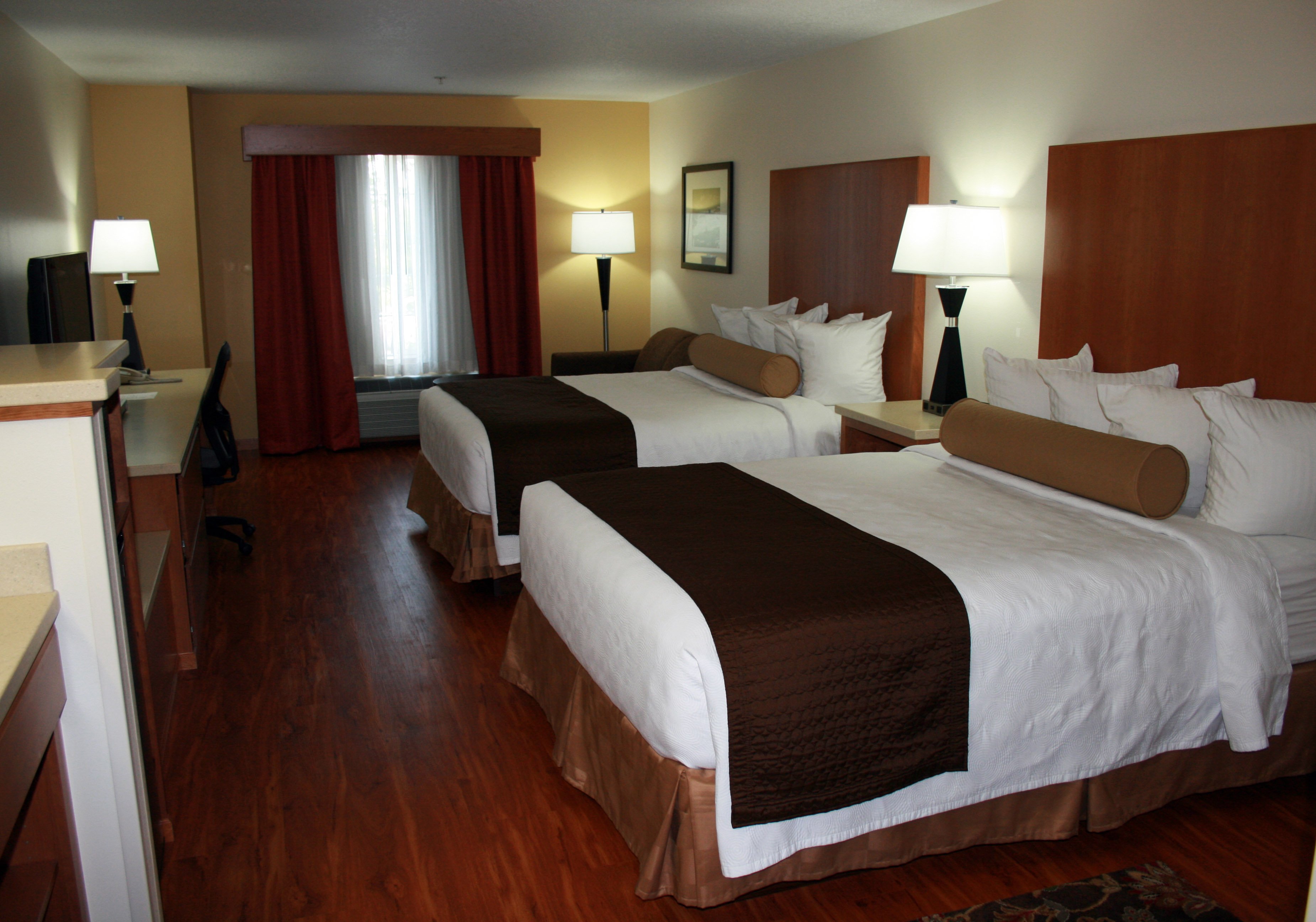 Best Western Plus Park Place Inn & Suites 21/76