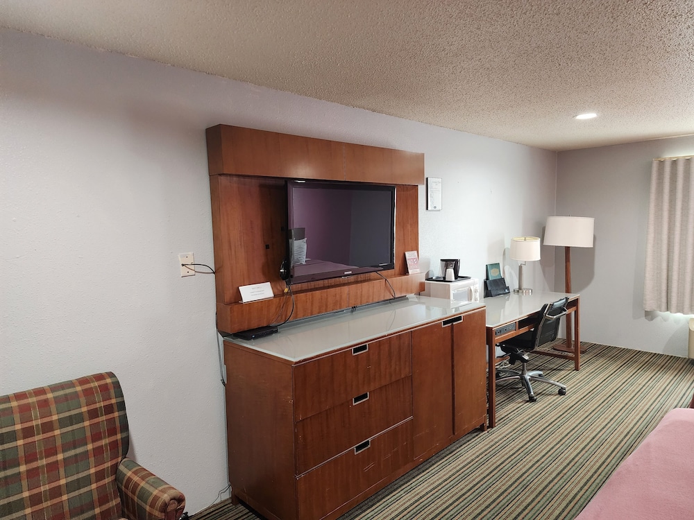 Windsor Place Inn 56/65