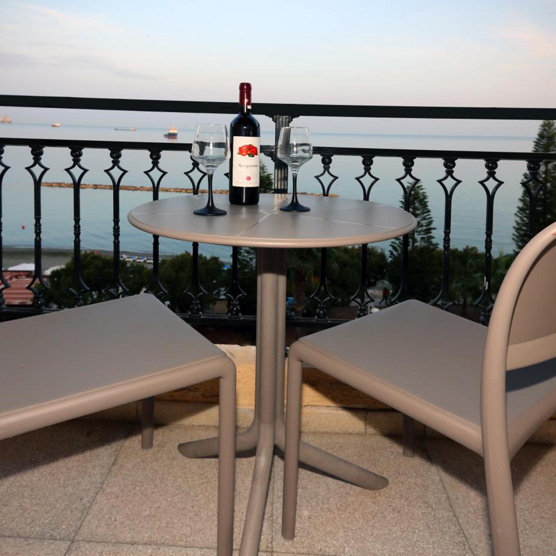 Pier Beach Hotel Apartments 45/55