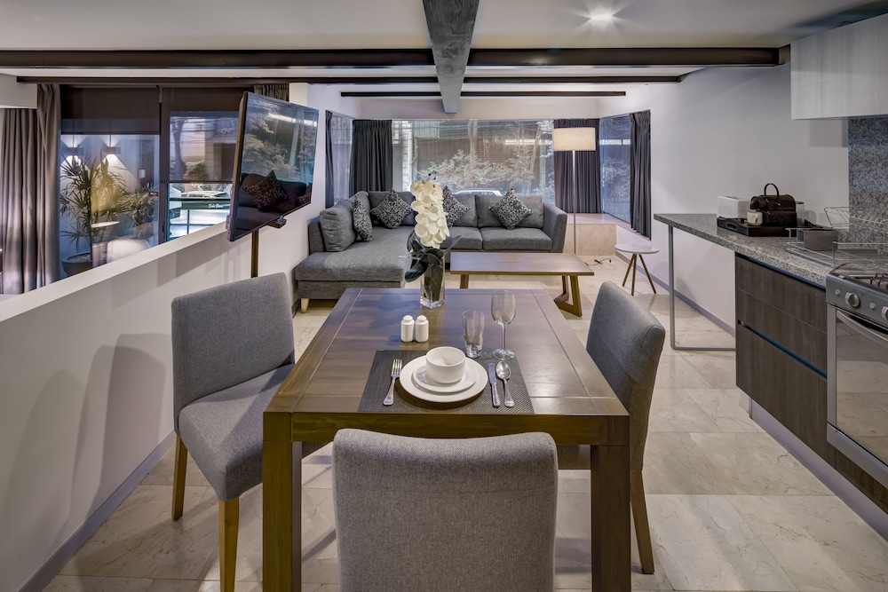 MX Grand Suites 35/50
