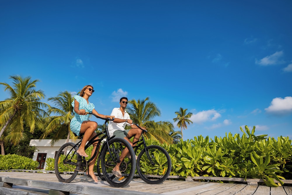 Ozen Life Maadhoo Resort 55/63