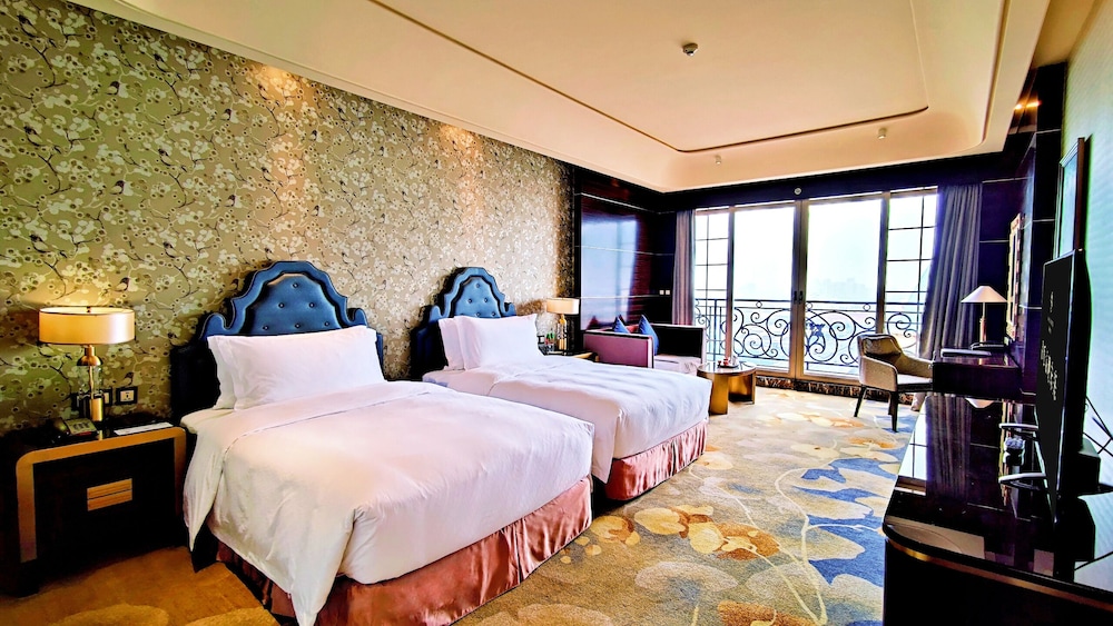 Chateau Star River Guangzhou Hotel 18/74