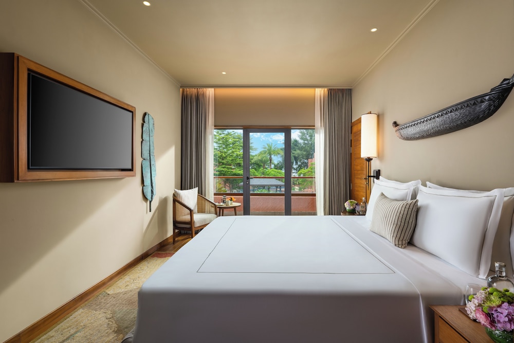 Taj Ganga Kutir Resort & Spa, Raichak 8/50