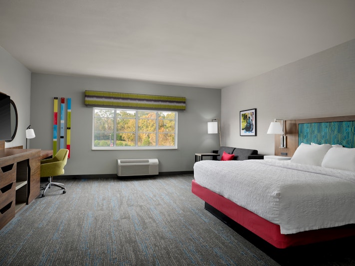 Hampton Inn & Suites Vicksburg 11/46