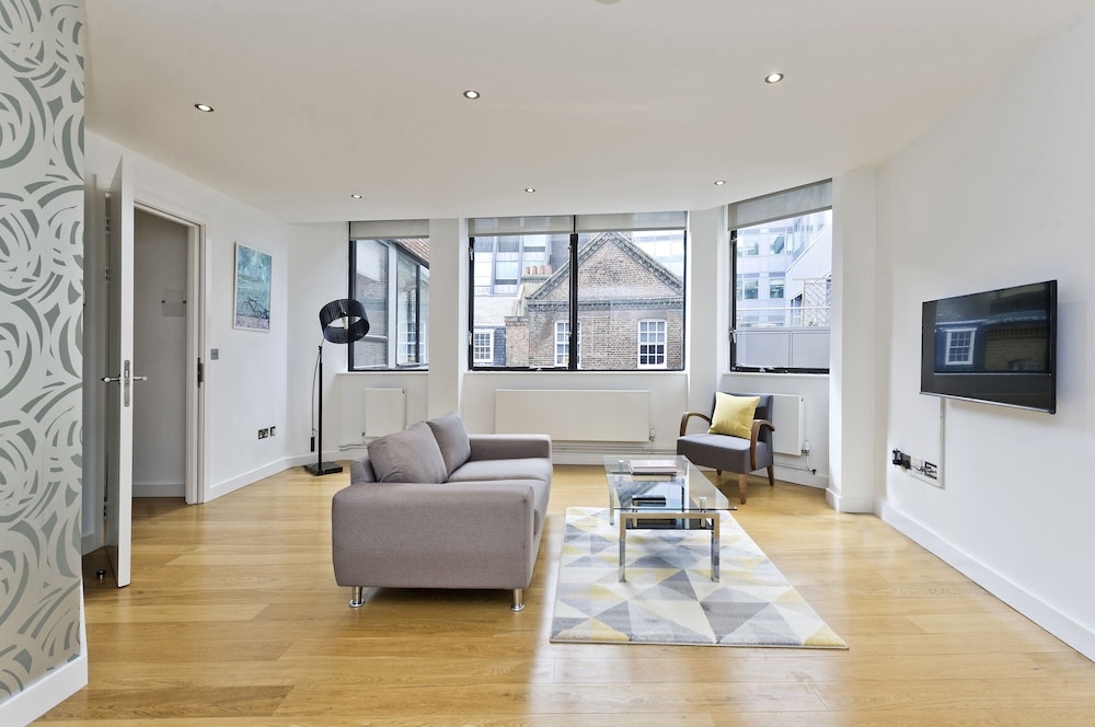 Red Lion Court by City2Stay 30/41