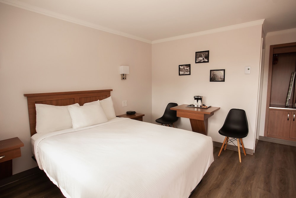 Motel Newstar Laval 14/38