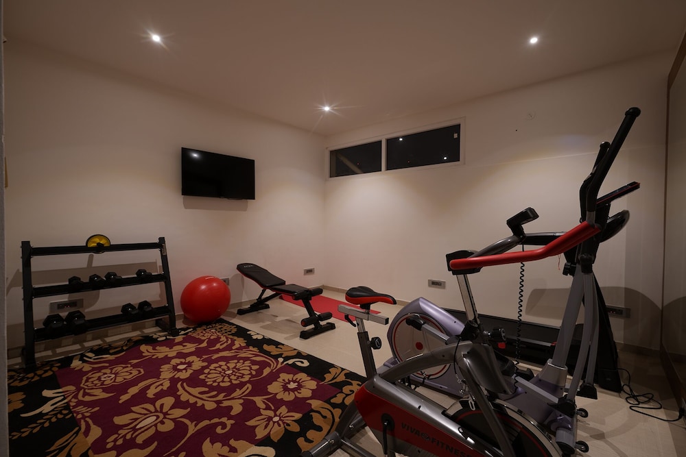 Grand Continent, Malleshwaram - A Sarovar Portico Affiliate Hotel 36/54