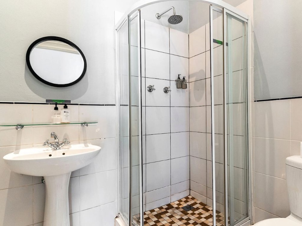 Long Street Boutique Hotel 70/71