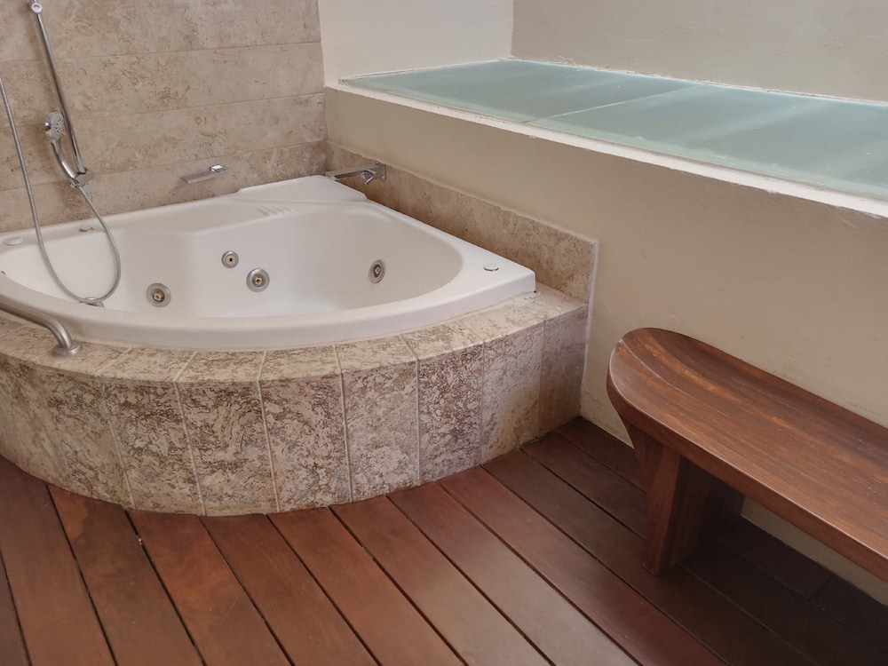 Senses Quinta Avenida By Artisan Adults Only 60/62