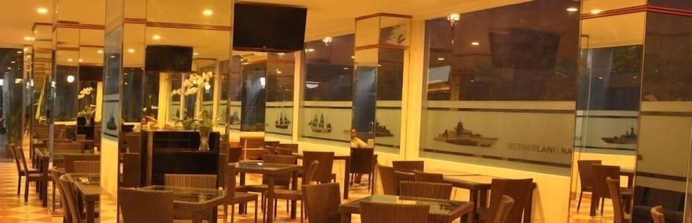 Dermaga Keluarga Hotel 12/16