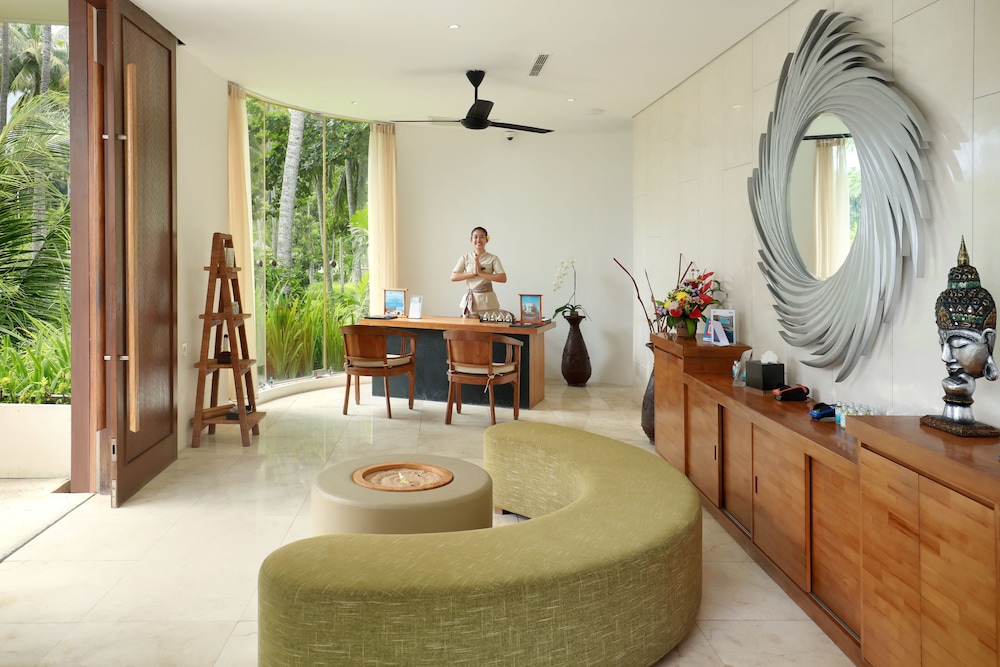 Candi Beach Resort And Spa 13/52