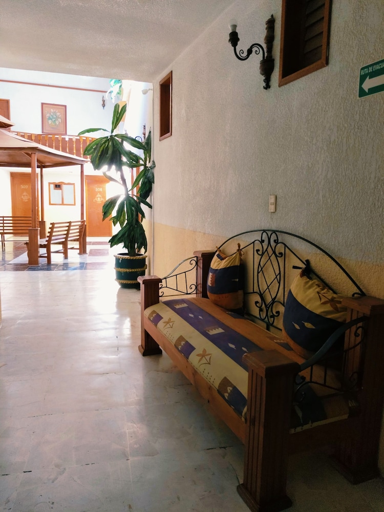 Hotel Posada Tolosa 42/63