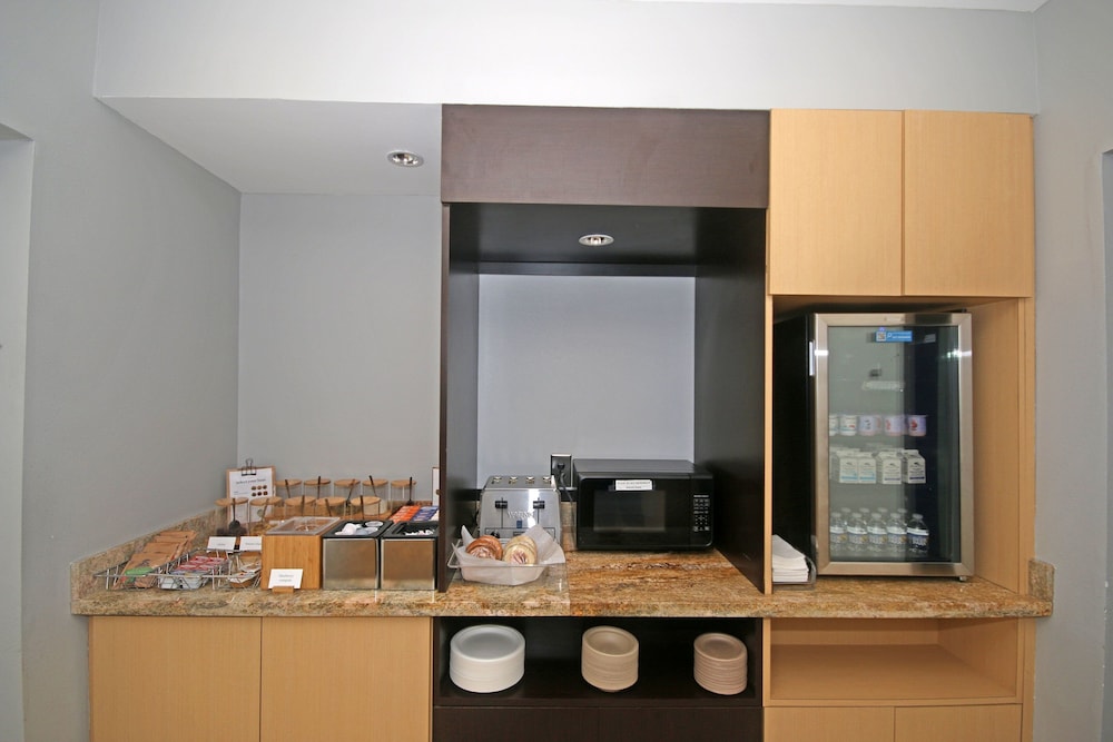Towneplace Suites By Marriott Aiken Whiskey Road 30/37