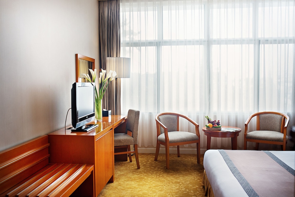 Muong Thanh Holiday Da Lat Hotel 27/70