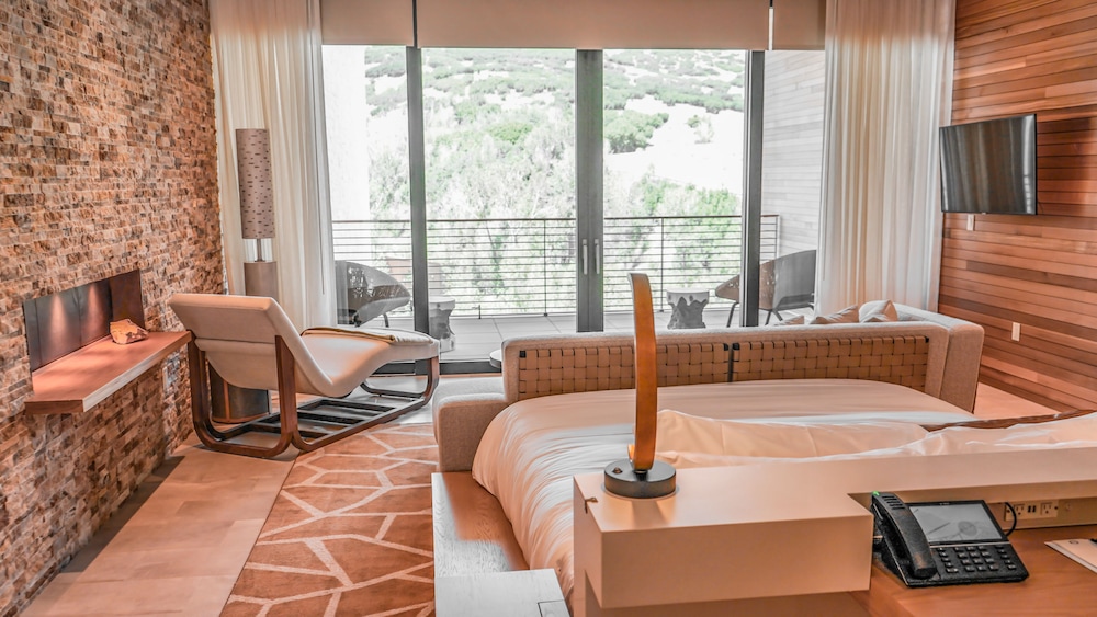 The Lodge at Blue Sky Auberge Resorts Collection 43/67