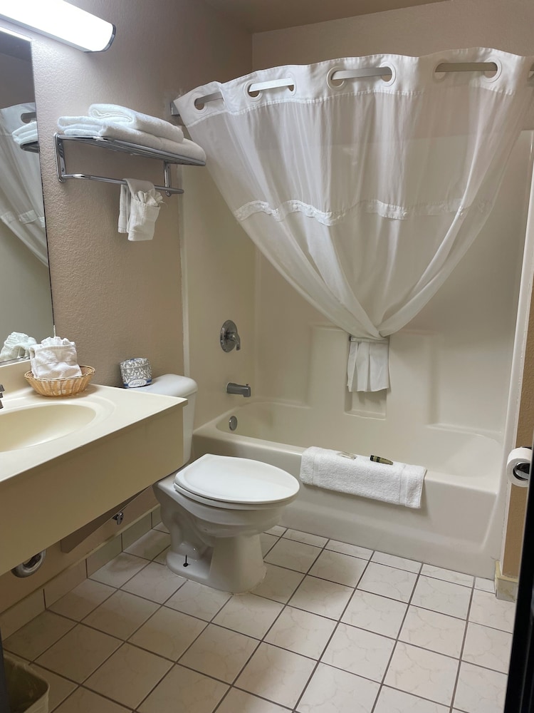 غرفة قياسية بسرير كينج، Harvest Inn, Dixon/ UC Davis 2/3