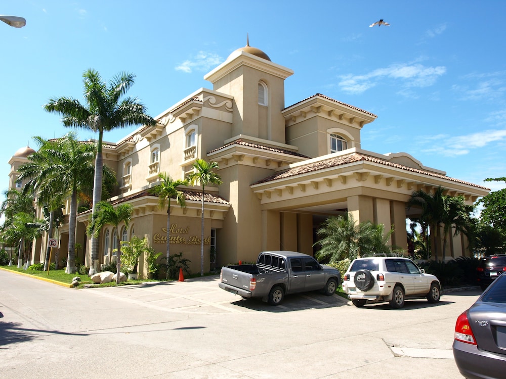 Quinta Real Hotel 58/66