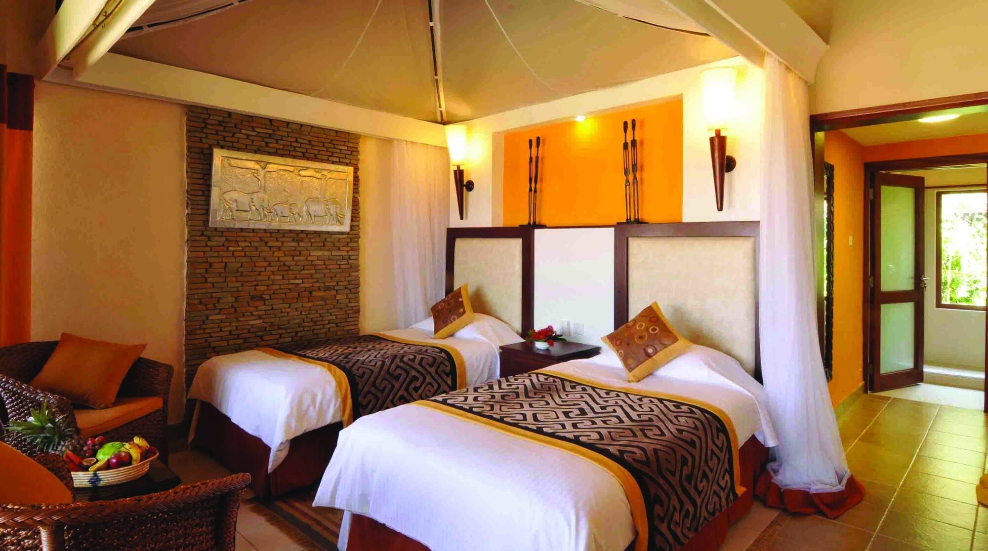 غرفة ديلوكس بسريرين مزدوجين بإطلالة على المتنزه، Ol Tukai Lodge Amboseli 3/3