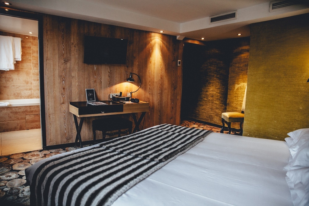 Hotel Le Notre Dame Saint Michel 24/63
