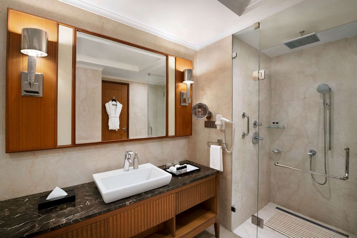 Ramada Plaza by Wyndham Chennai 51/55