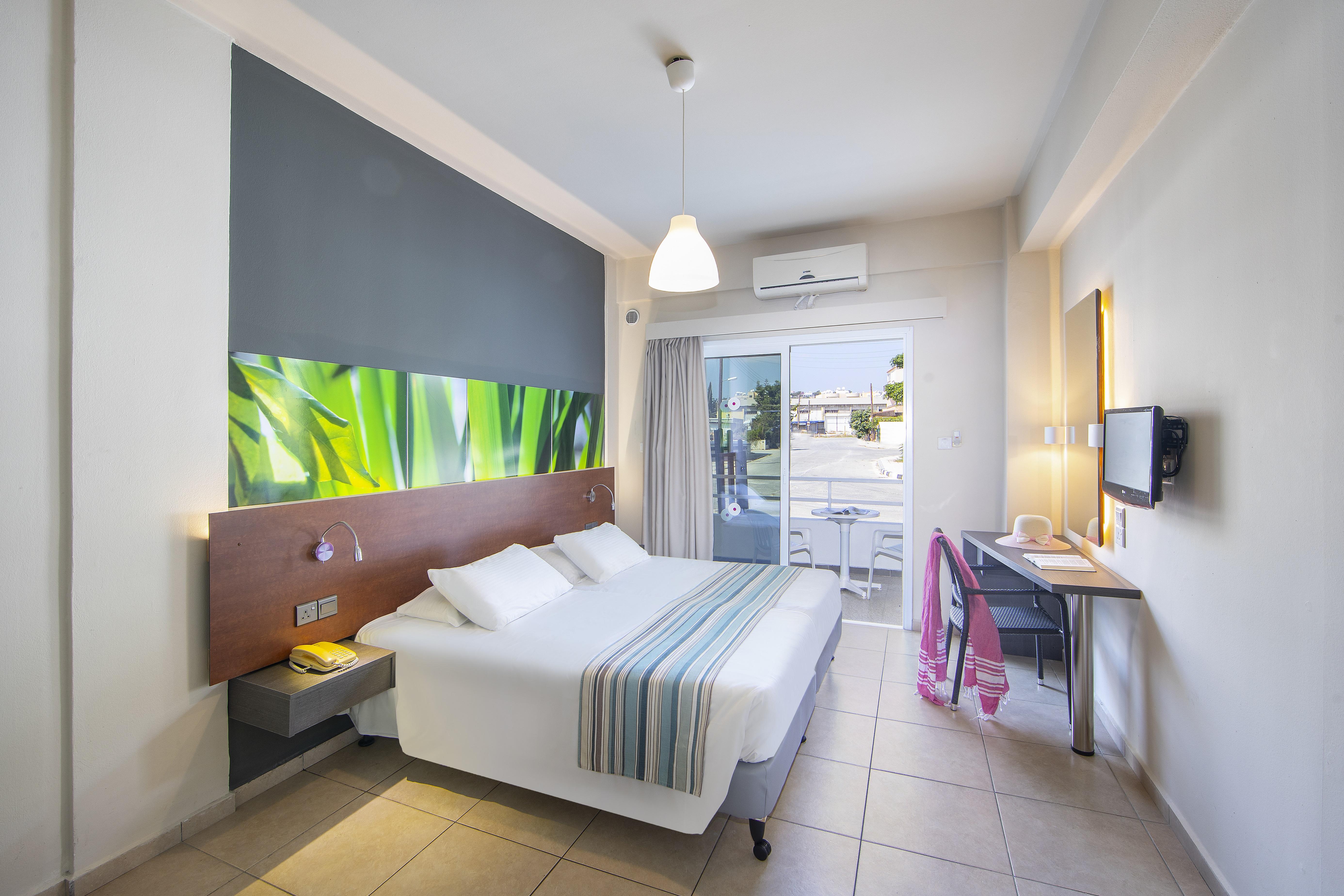 Standard, Pool View, Balcony or Terrace
