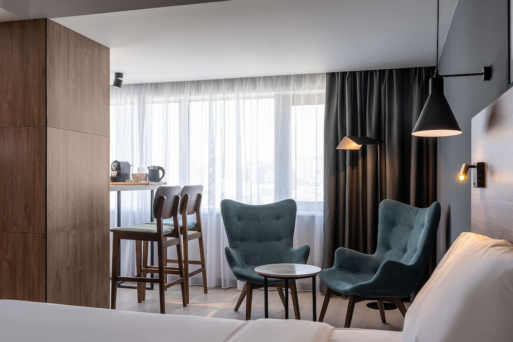 Radisson hotel Baku 66/80