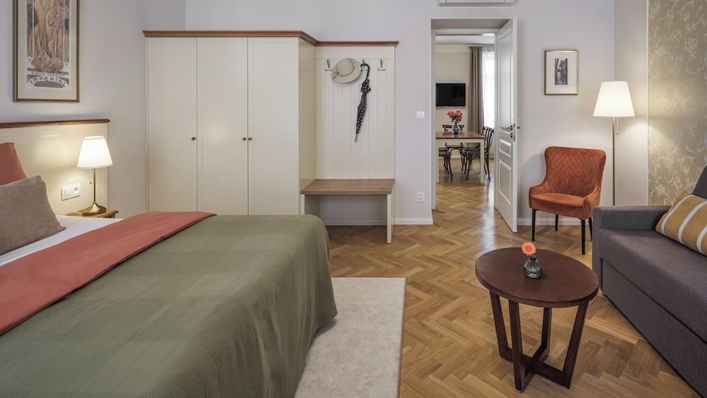 Seno 6 Apartments 14/49