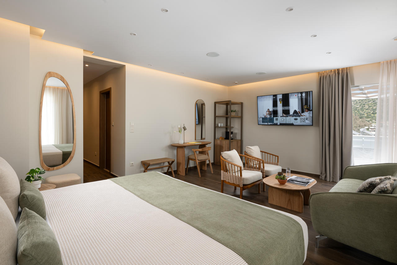 Athenian Riviera Hotel & Suites 31/72