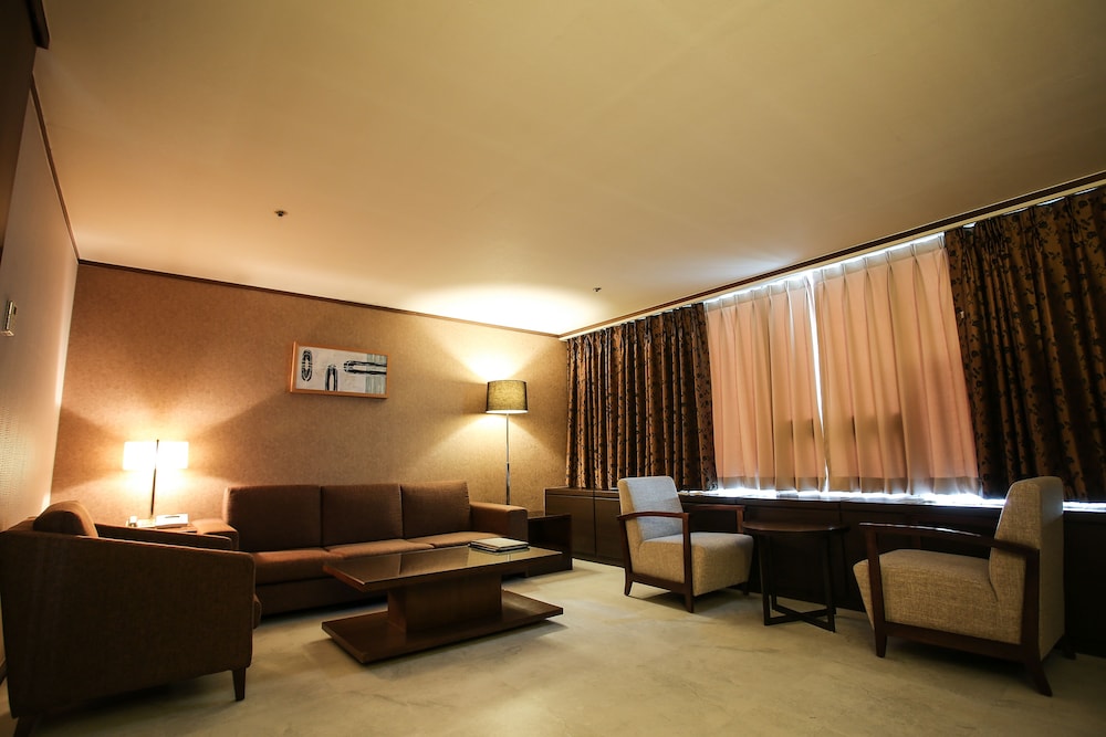Interciti Hotel 48/67