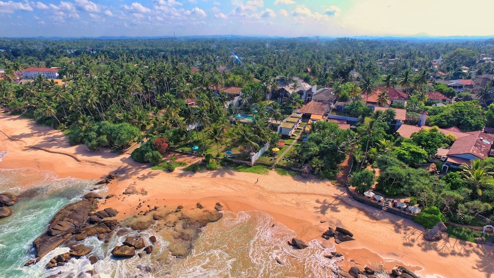 R Degrees - Ambalangoda 79/88